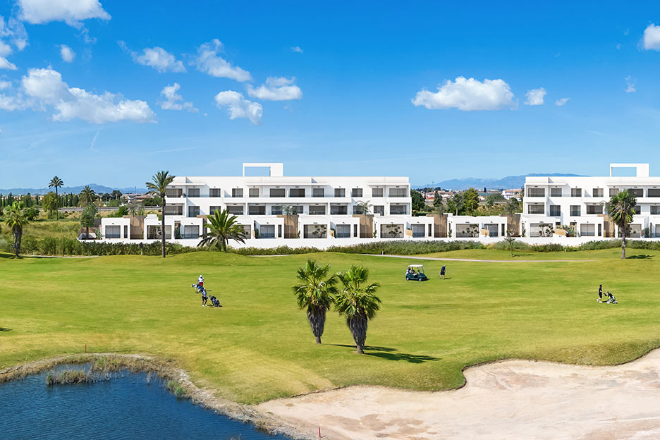 Comparing La Manga Golf Course Properties With Other Golf Destinations